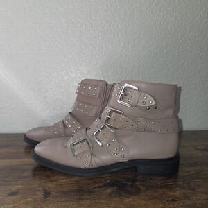 Topshop Paige Beige Leather Studded Buckle Straps Ankle Boots SZ 38‎